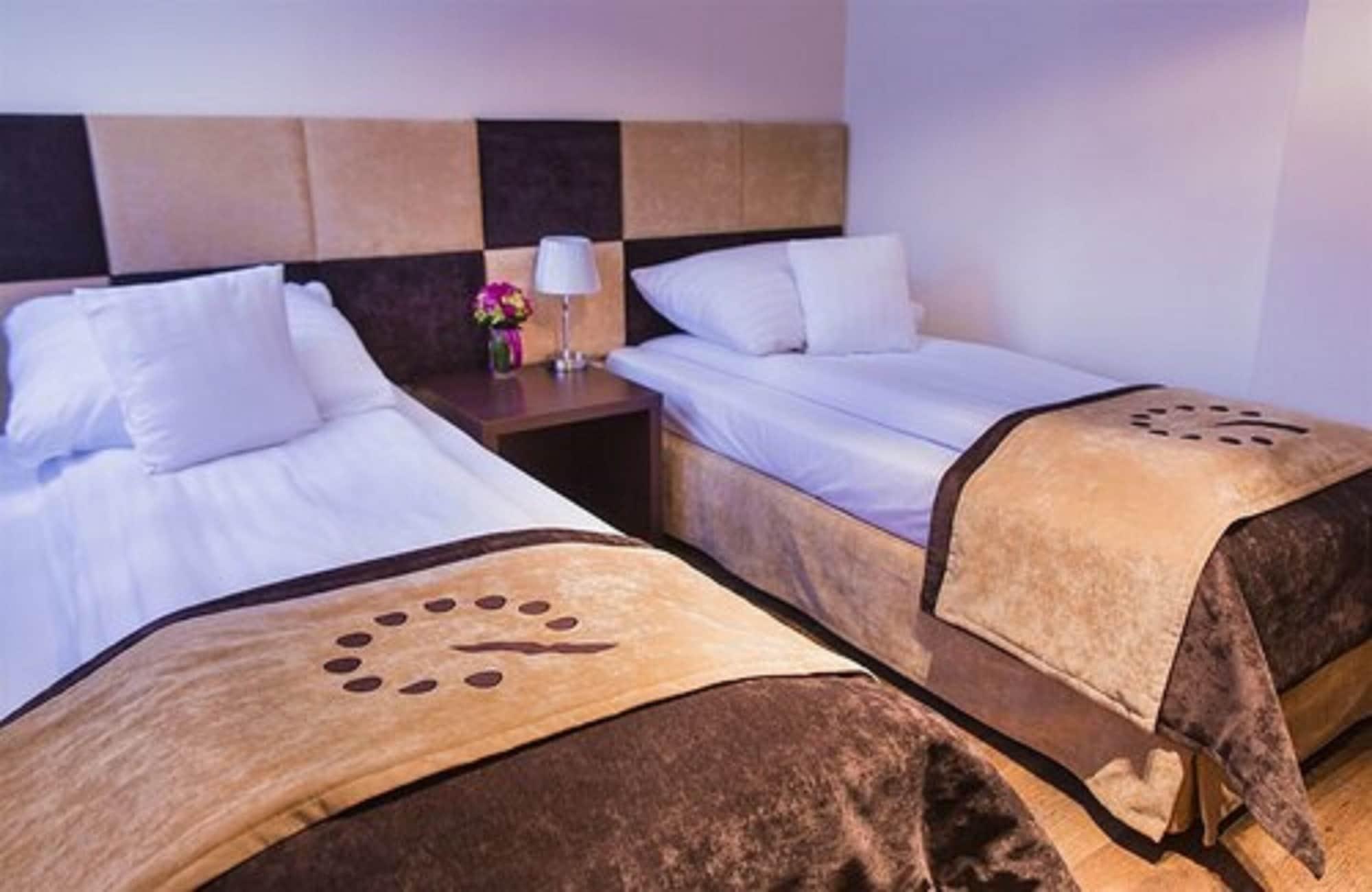 وودج Boutique Hotel'S I Milionowa المظهر الخارجي الصورة