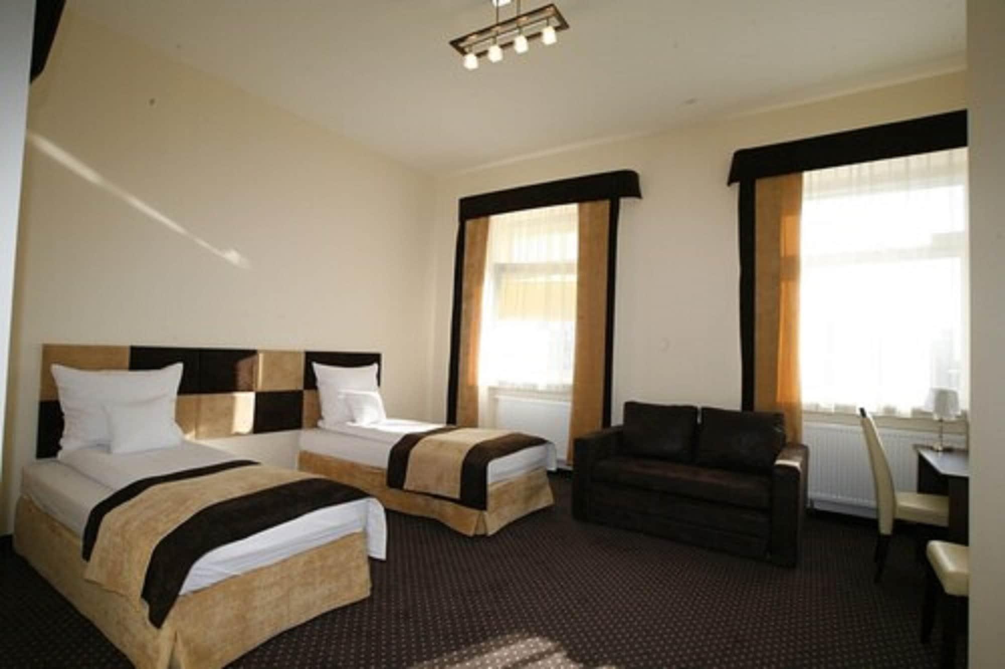 وودج Boutique Hotel'S I Milionowa المظهر الخارجي الصورة