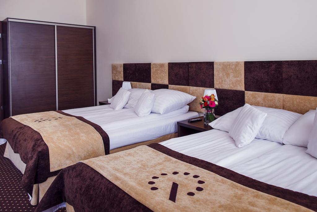 وودج Boutique Hotel'S I Milionowa الغرفة الصورة